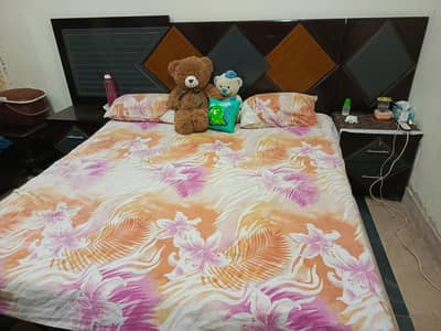 Designer bedset with solid wooden structure as good as new
