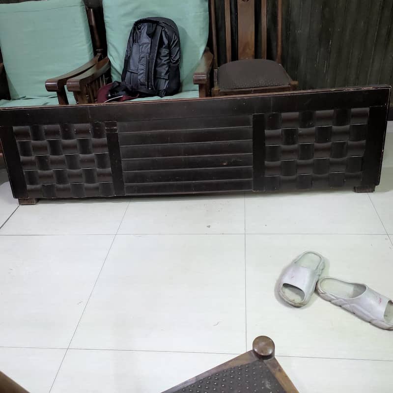 complete bed set (bed, side tables, dressing table) 4