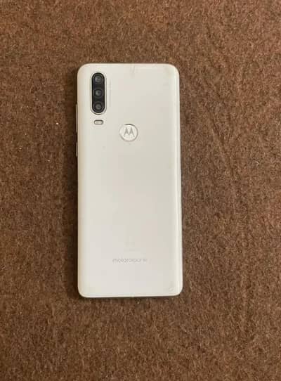 Moto one action 6/128 gaming phone