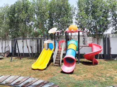 garden swing and fiber shades watsap. 03272933969