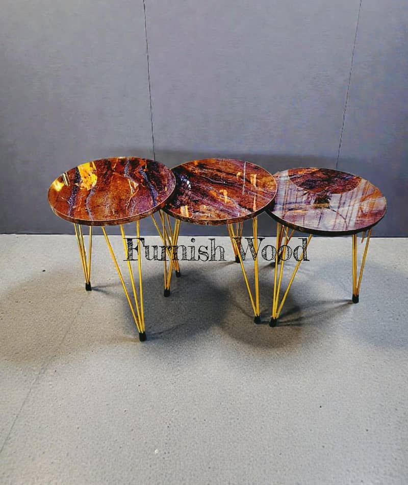 nesting table avaible 3