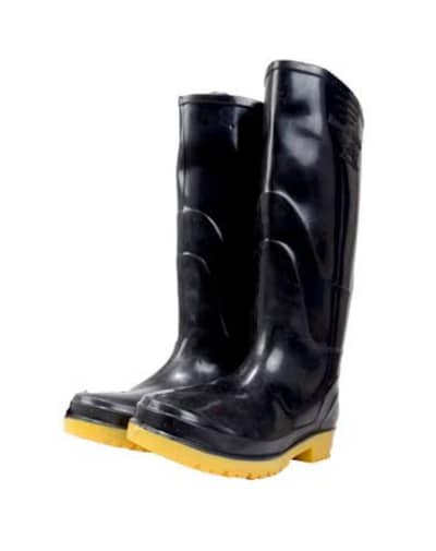 Super Quality long shoes available