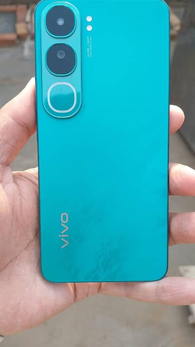 Vivo Y200 Lush Condition Brand New Just 25 day's used