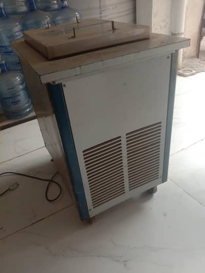 Donper ice cream machine