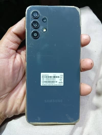 Samsung a32 for sale 10/10 urgent sale krna ha