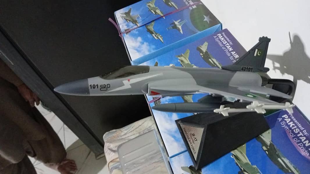 JF17 Thunder model 0