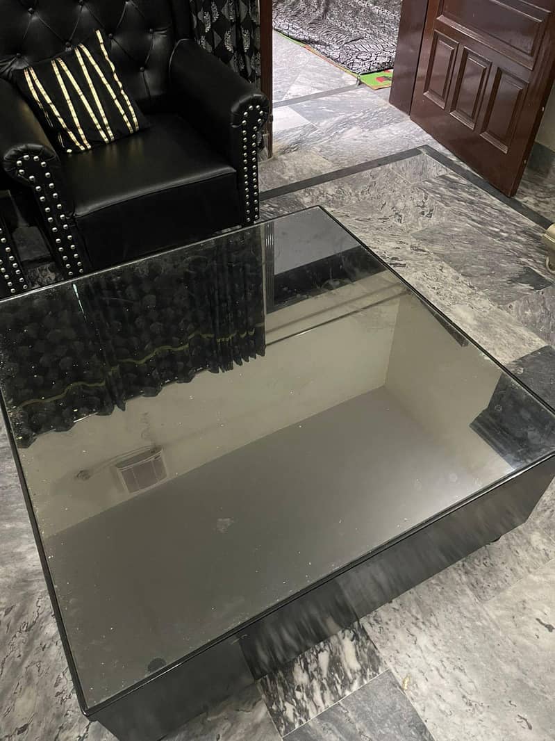 square dinning Table 2