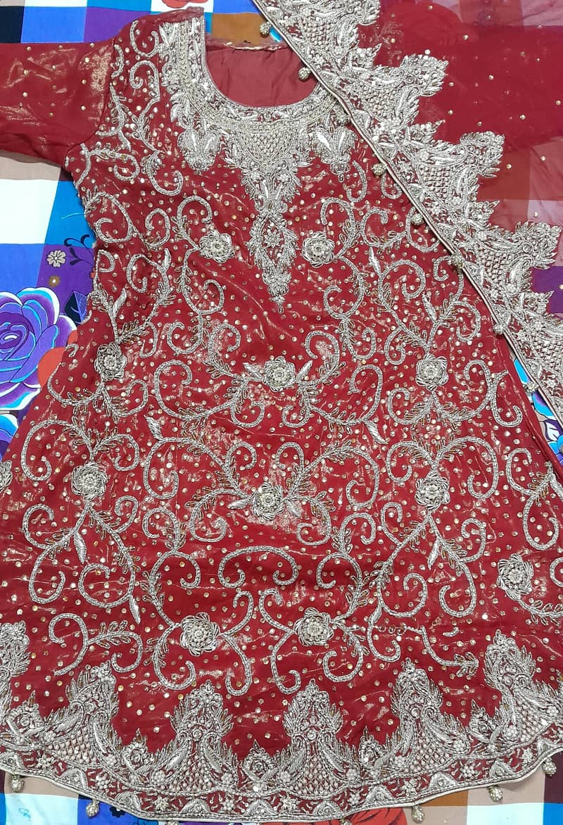 برائڈل لہنگا برائے فروخت 4