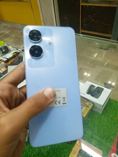 Realme Note 60
