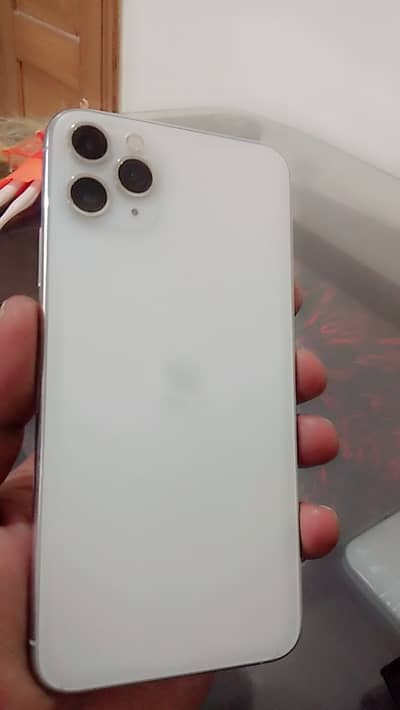 Iphone 11 pro max PTA Approved