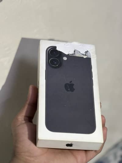 Iphone 16 non pta sim locked watsapp : 03104630150
