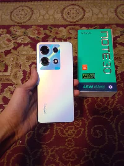 Infinix Note 30