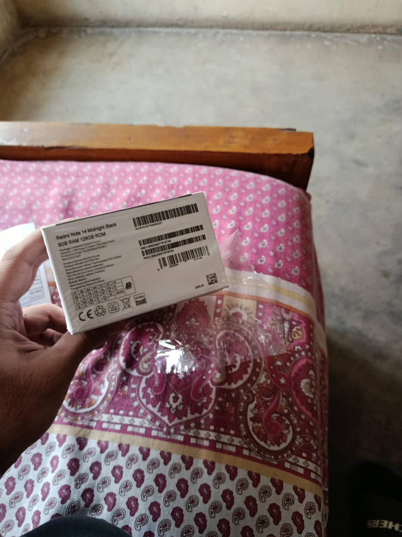 Redmi note 14 8/128 6