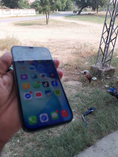 I phone 12 pro max Fu with box