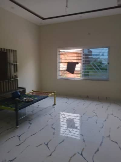 12 MARLA BRAND NEW GROUND PORTION FOR RENT IN JINNAH