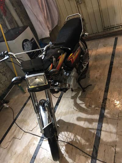 Honda CG125 condition 10/10 only serious buyer call