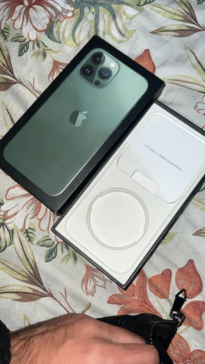 I Phone 13 Pro Max Urgent Sale