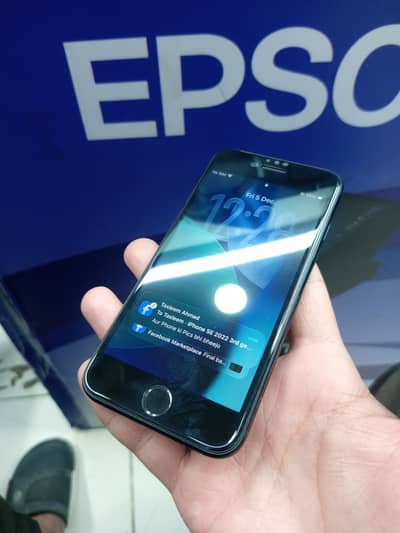 iPhone se 2022 3rd generation