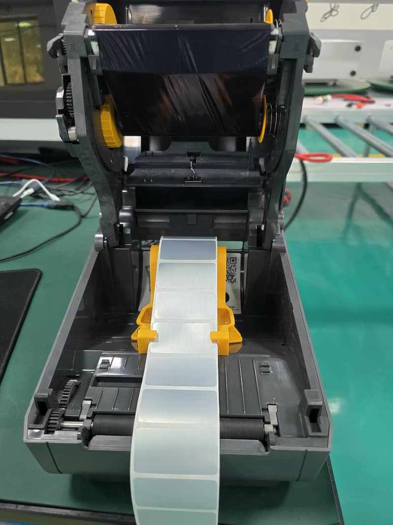ZEBRA ZD220 Barcode Printer 2