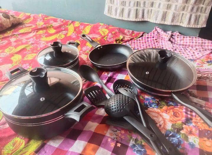Sonex Non-Stick Cookware Set – 13 Pcs (Jet Black) - Kitchen Appliance ...