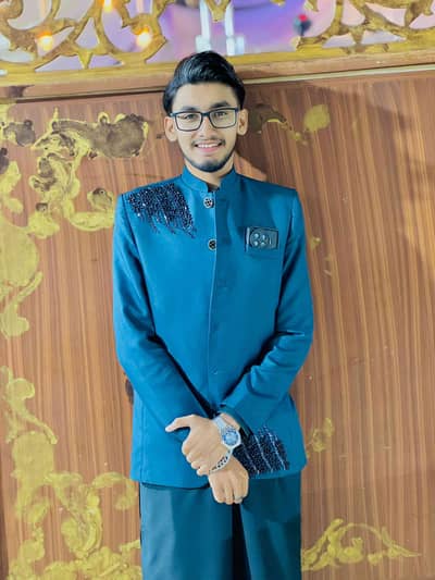 Mr Aown 
