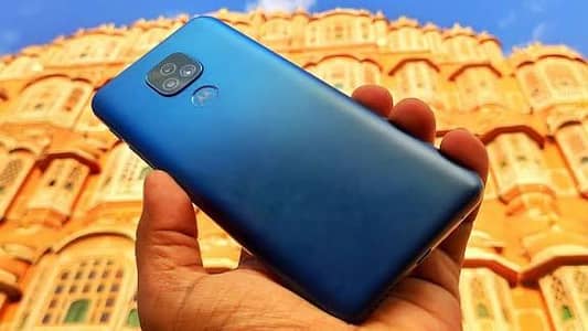 moto E7 plus 4/64 urgent sale