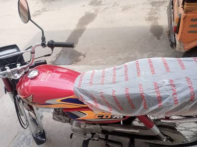 urgent sale usd new condition honda cd70