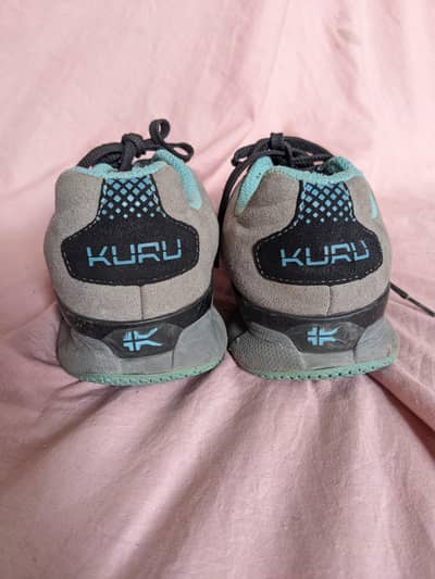 آ رام دہ اور پائیدار جوتے سپورٹس شوزچلتے پھرتے راحت محسوس کریں