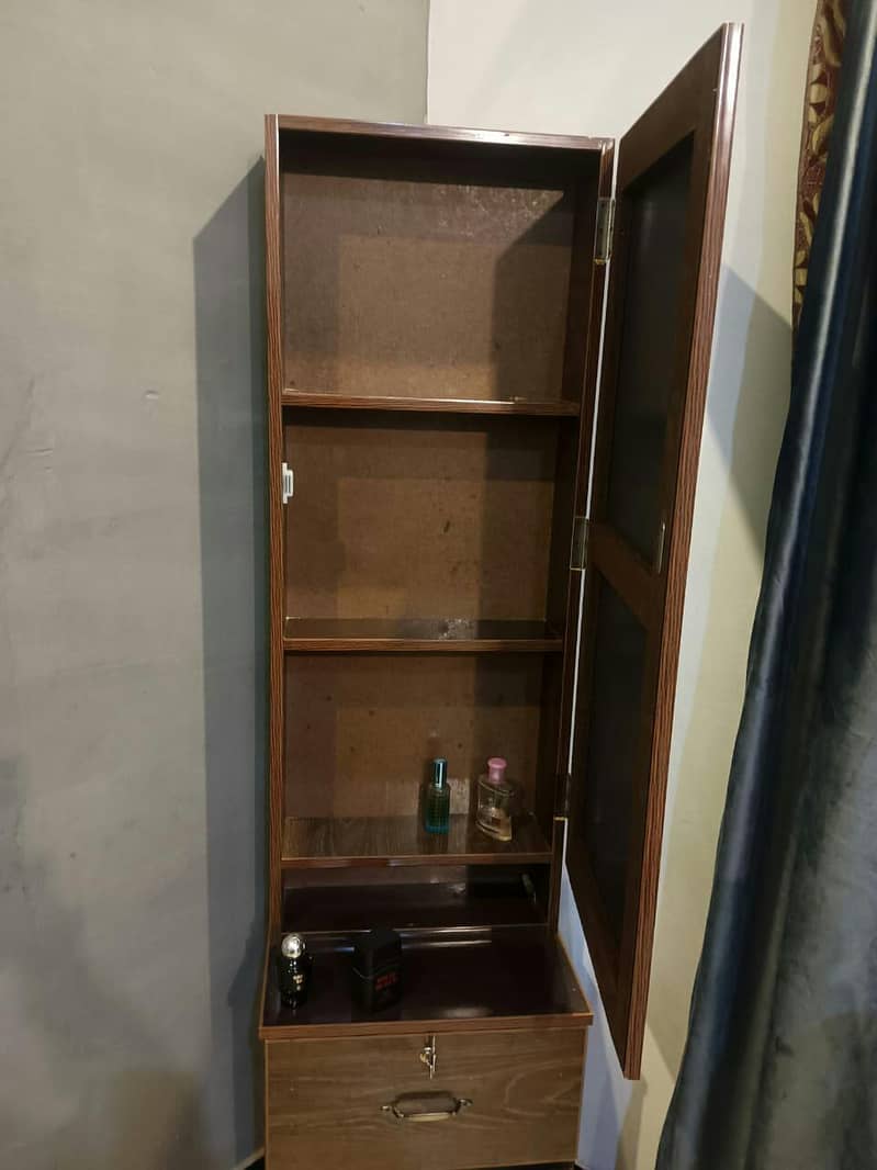 Modren Dressing Table 3