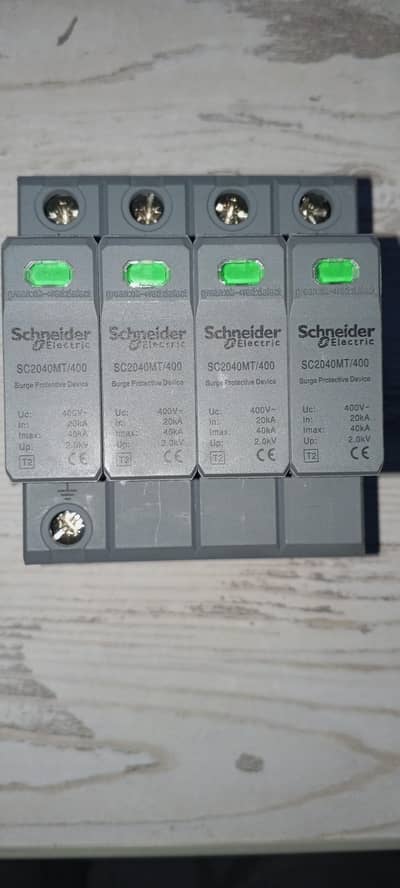 4 poll Schneider SPD