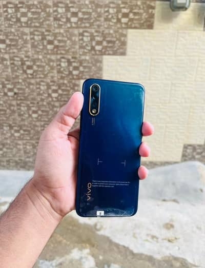 vivo s1