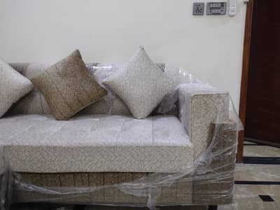 L-shape 6 seater sofa