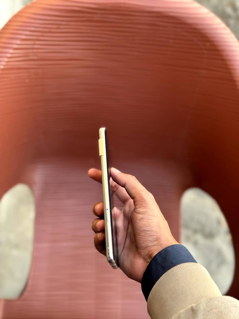 Google pixel 7 pro 4