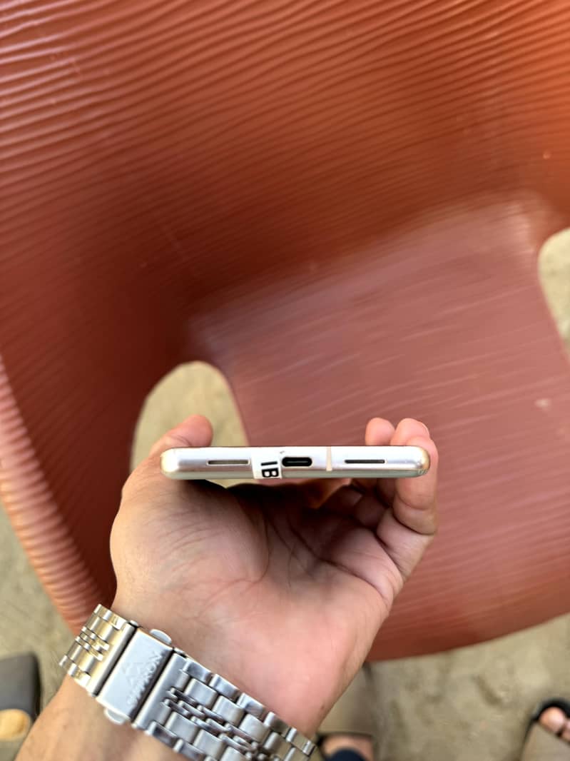 Google pixel 7 pro 6