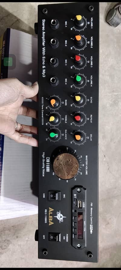 DJ MIXER AMPLIFIER