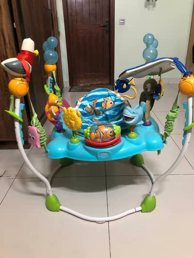 baby jumper , baby jumping