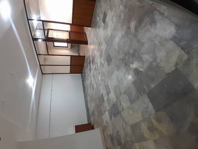 Office available for Rent