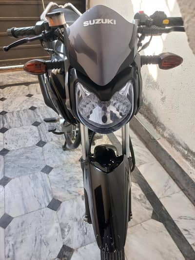 Suzuki GSX 125 for urgent sale