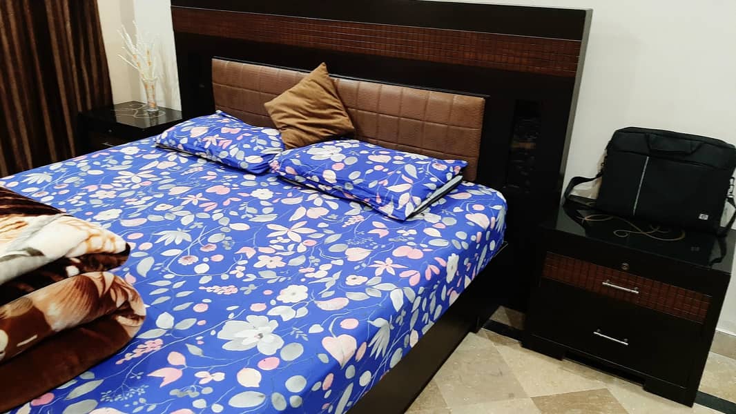 Brown solid wooden bed set 7