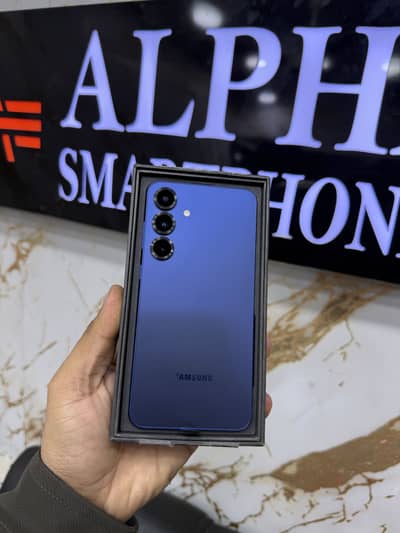 Samsung s25 plus 5G Complete box