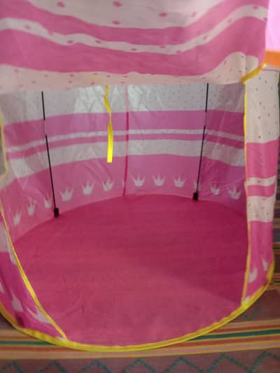 pretty girl tent house
