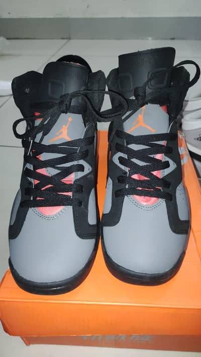 Jordan 6 retro