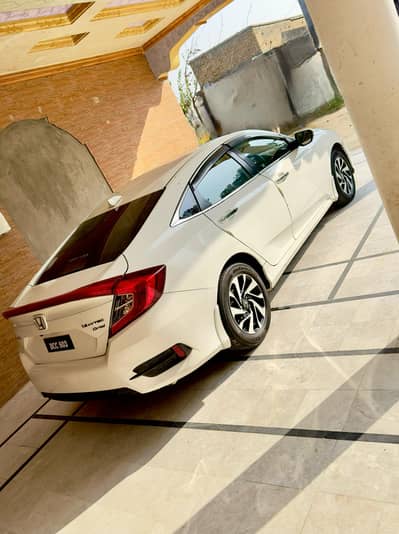 Honda Civic VTi Oriel Prosmatec 2018 . full options