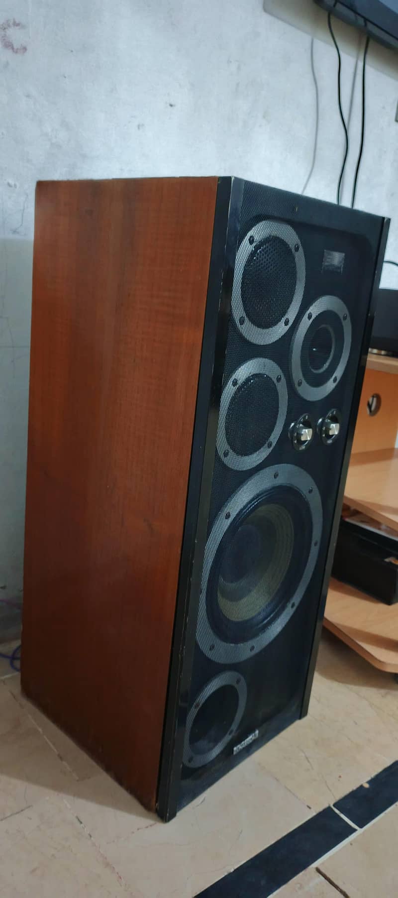 wharfedale speaker 0