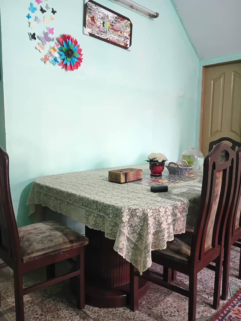 Solid Wooden Dinning Table 0