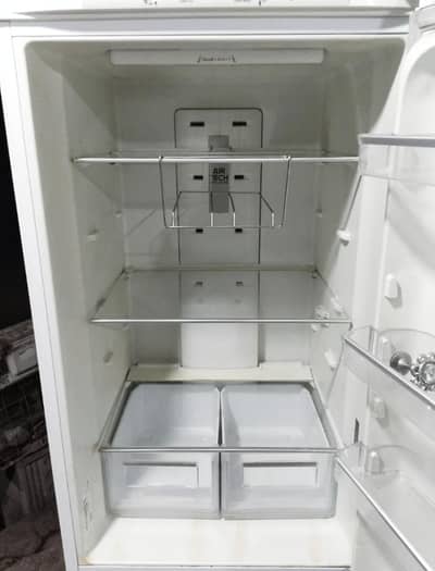 INVERTER type Hotpoint frig