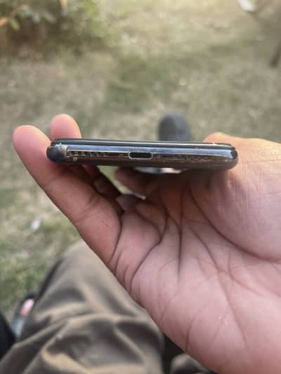 I phone x 64gb 03270727014