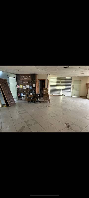 1350 SQ FT COMMERCIAL HALL FOR RENT IN GARDEN TOWN