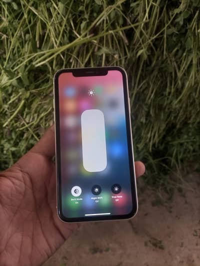 iPhone 11 jv. 64 gb water prof