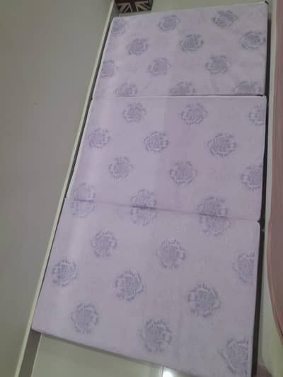 Medicated Folding Mattress